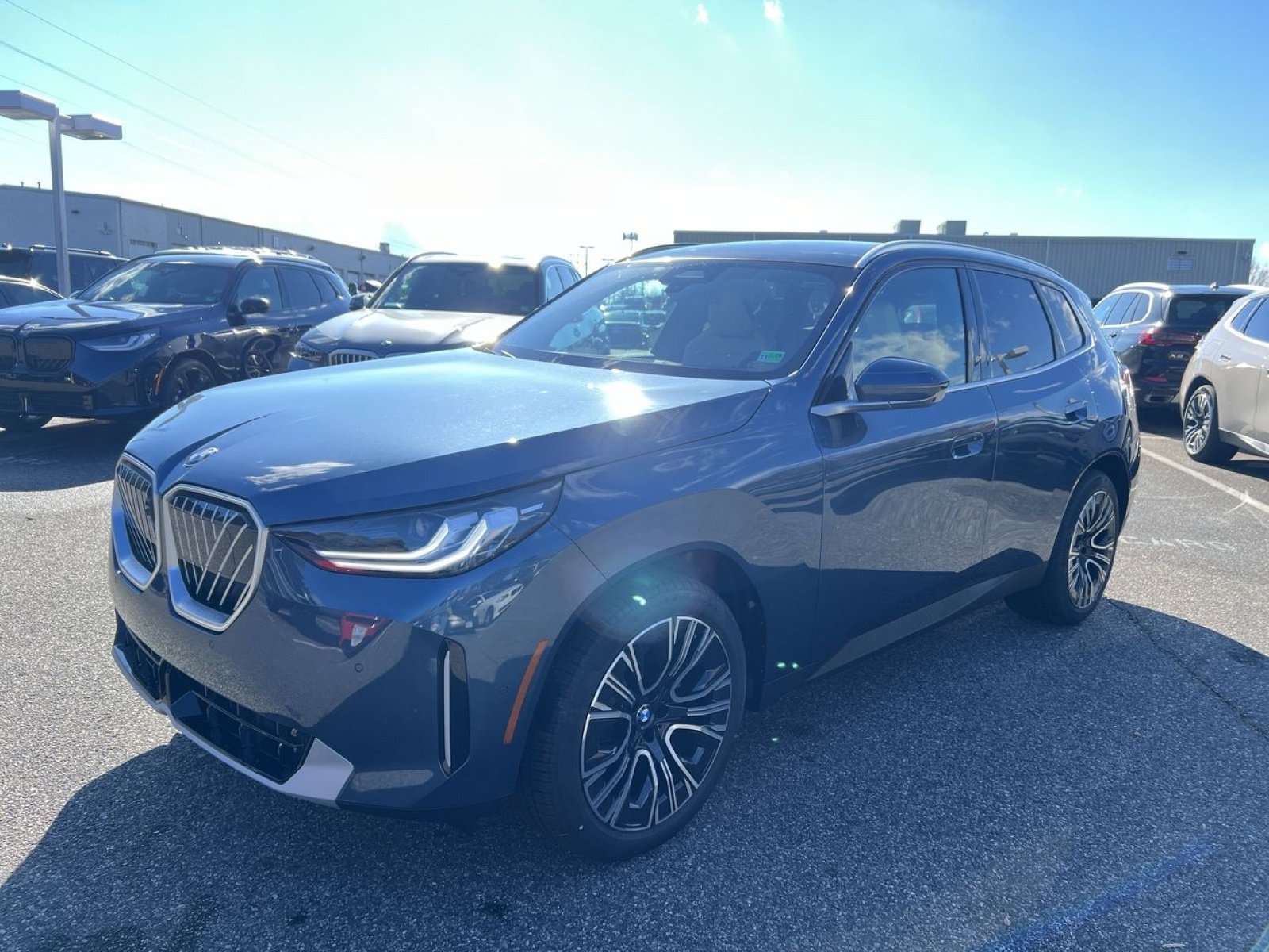 New 2026 BMW X3 xDrive30i w/ Premium Package AWD/4WD image 1