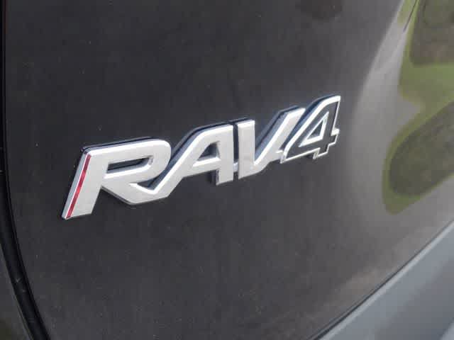Used 2024 Toyota RAV4 XLE AWD/4WD image 34