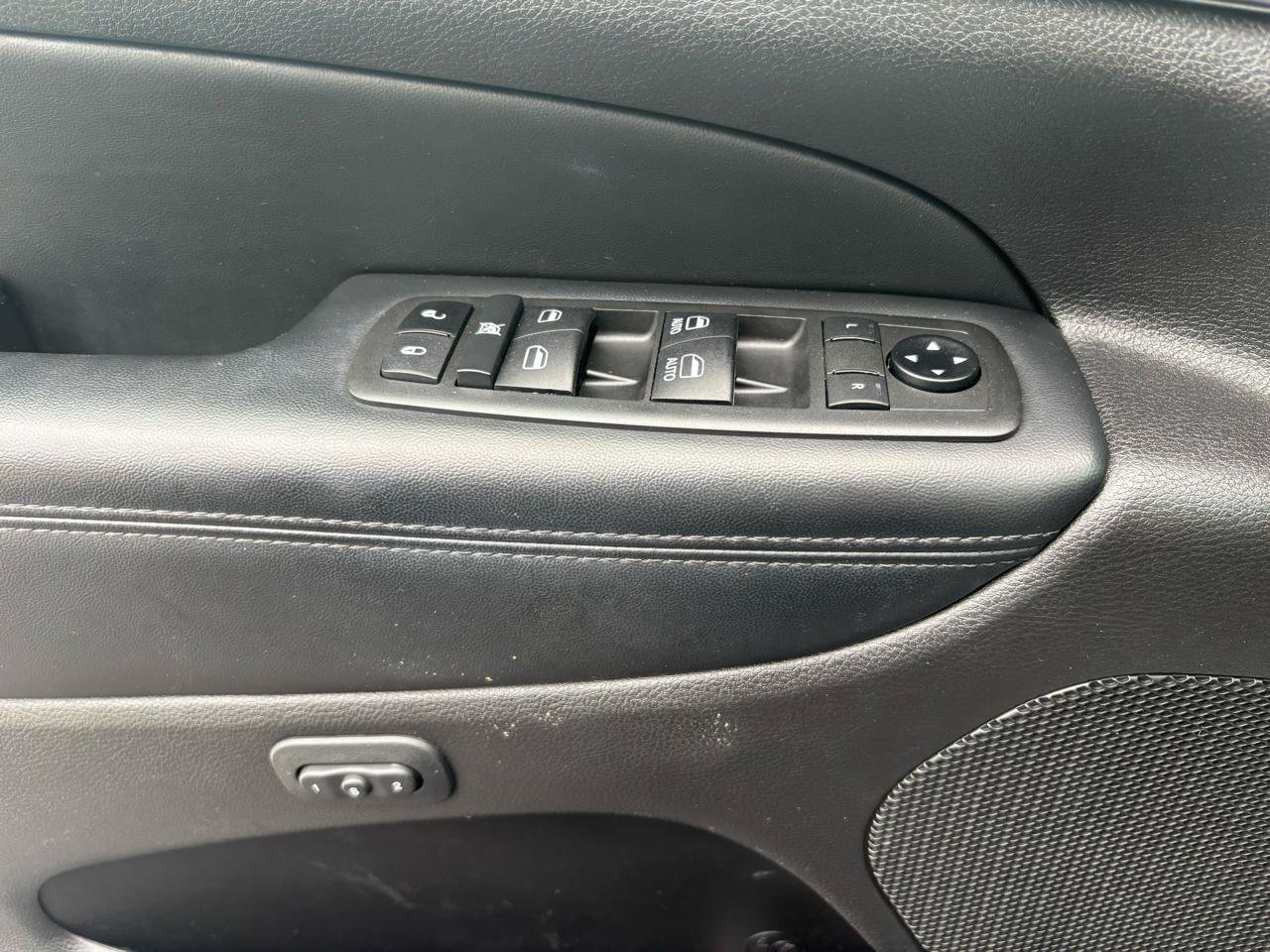 Used 2021 Jeep Grand Cherokee Limited X AWD/4WD image 15