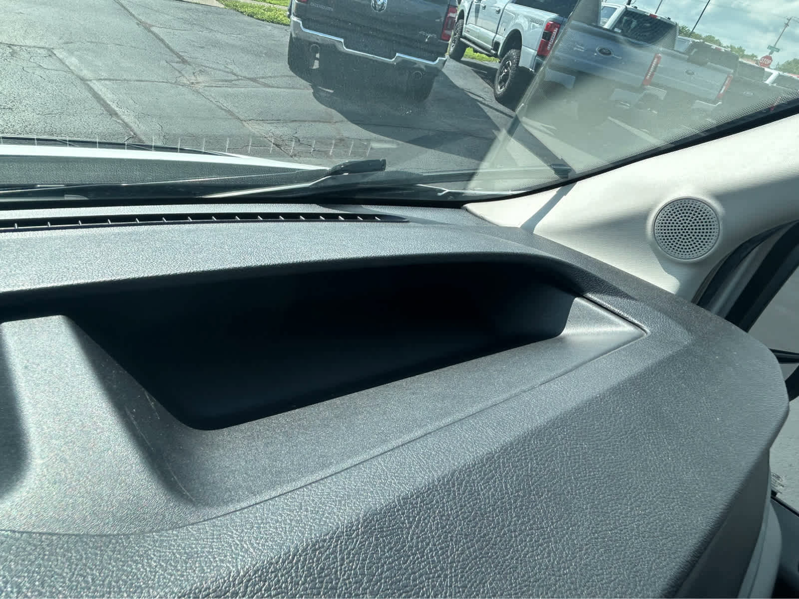 Used 2023 Ford Transit 250 w/ Load Area Protection Package image 36