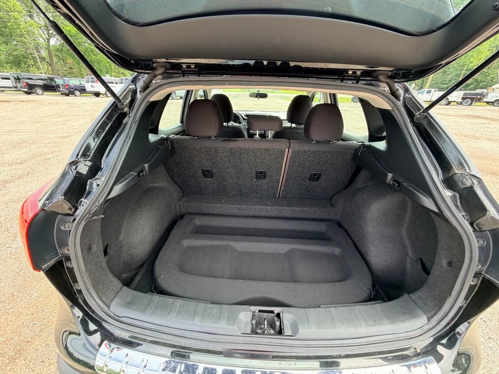 Used 2017 Nissan Rogue Sport S w/ S Appearance Package FWD image 14