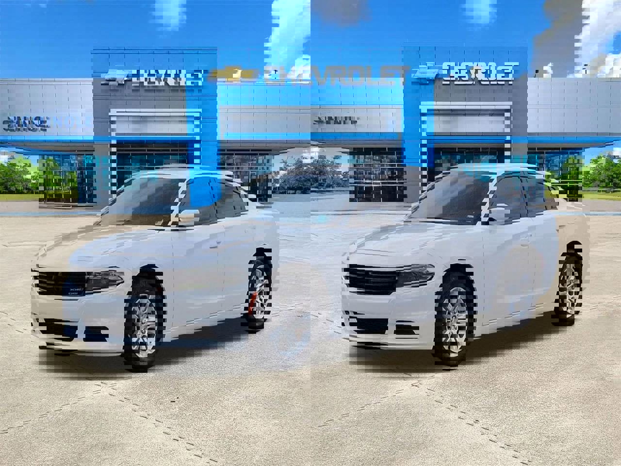 Used 2022 Dodge Charger SXT image 2