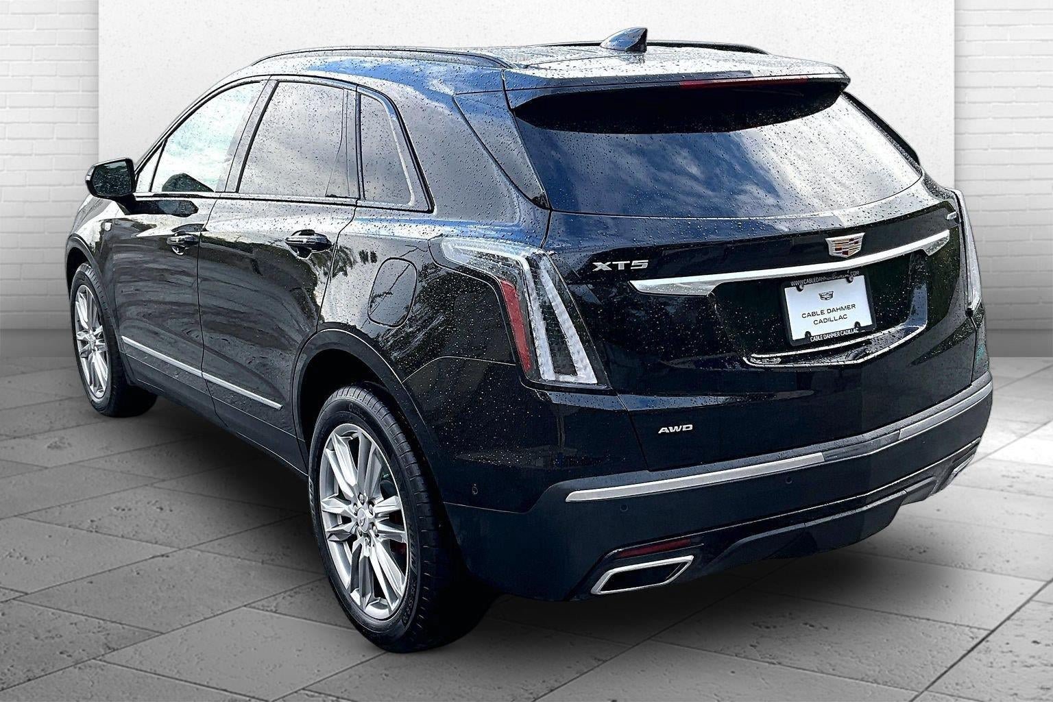 Used 2026 Cadillac XT5 Sportv w/ LPO, Floor Liner Package AWD/4WD image 11