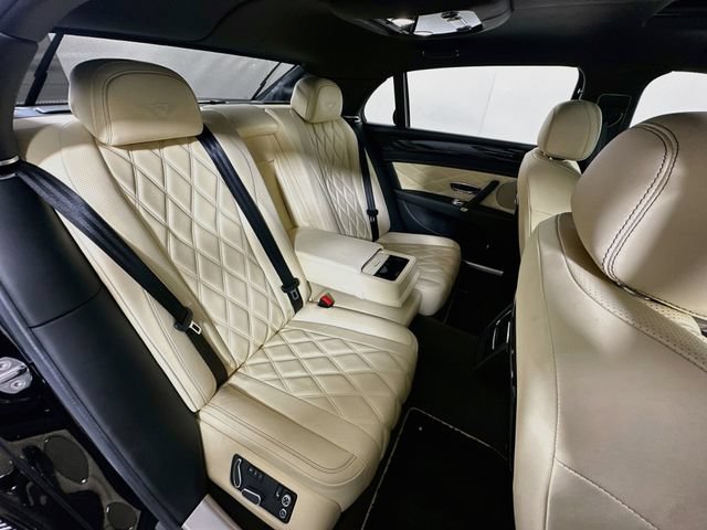 Used 2014 Bentley Flying Spur W12 AWD/4WD image 32