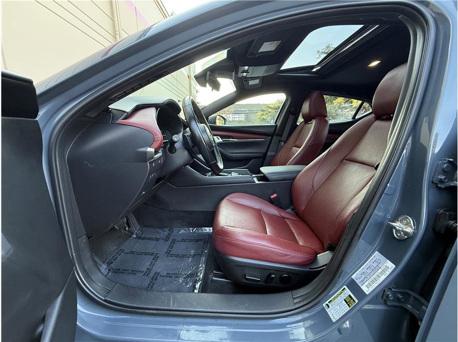 Used 2021 MAZDA MAZDA3 s image 13