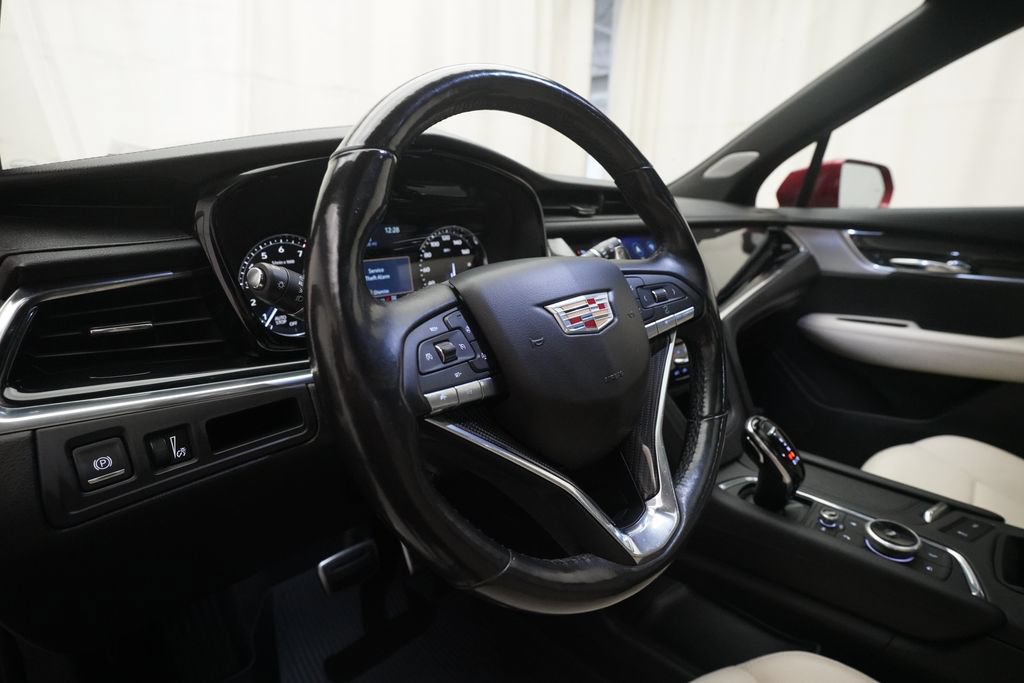 Used 2020 Cadillac XT6 Sport AWD/4WD image 8