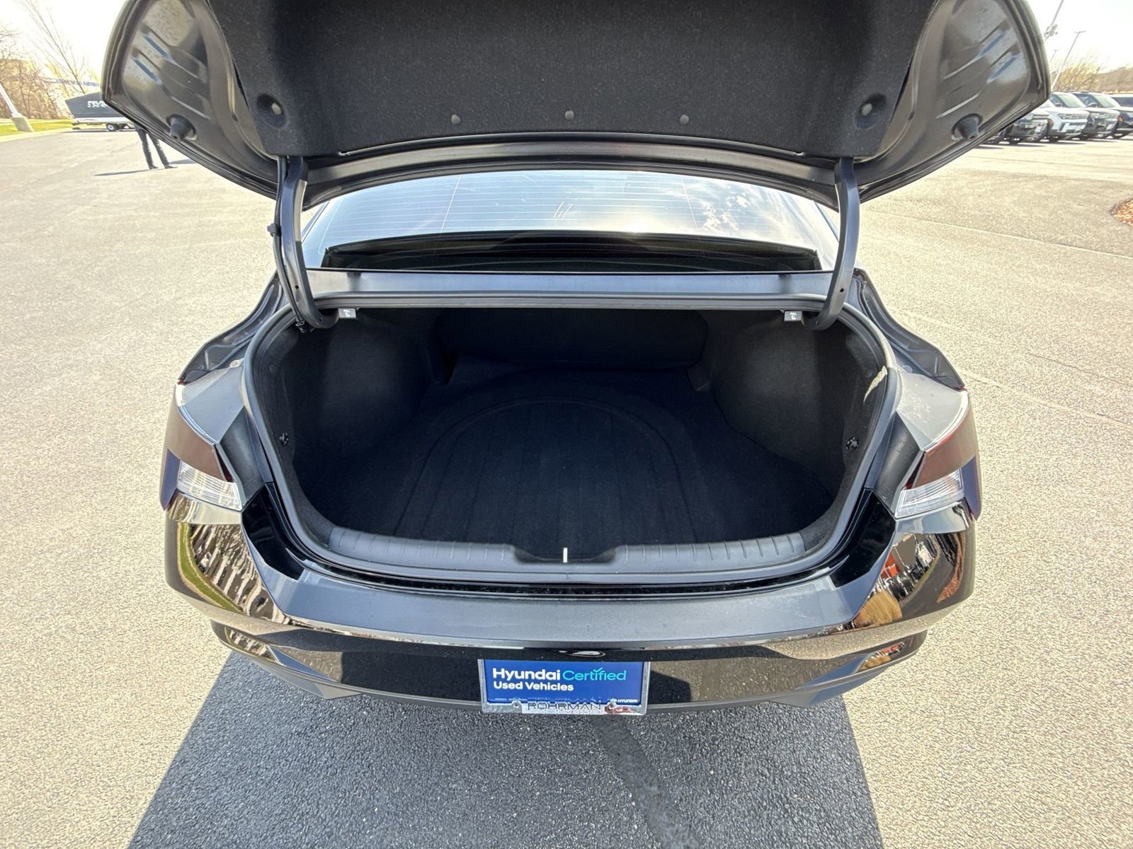 Used 2023 Hyundai Elantra SEL w/ Convenience Package image 24