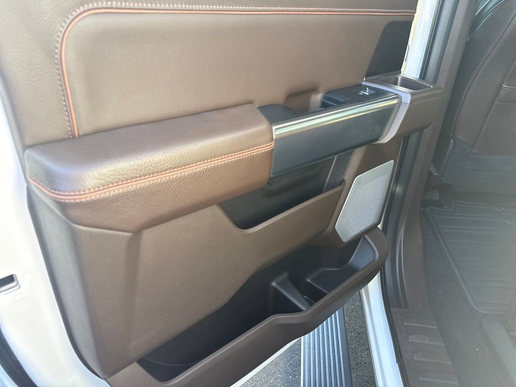 New 2026 Ford F350 King Ranch w/ FX4 Off-Road Package image 45