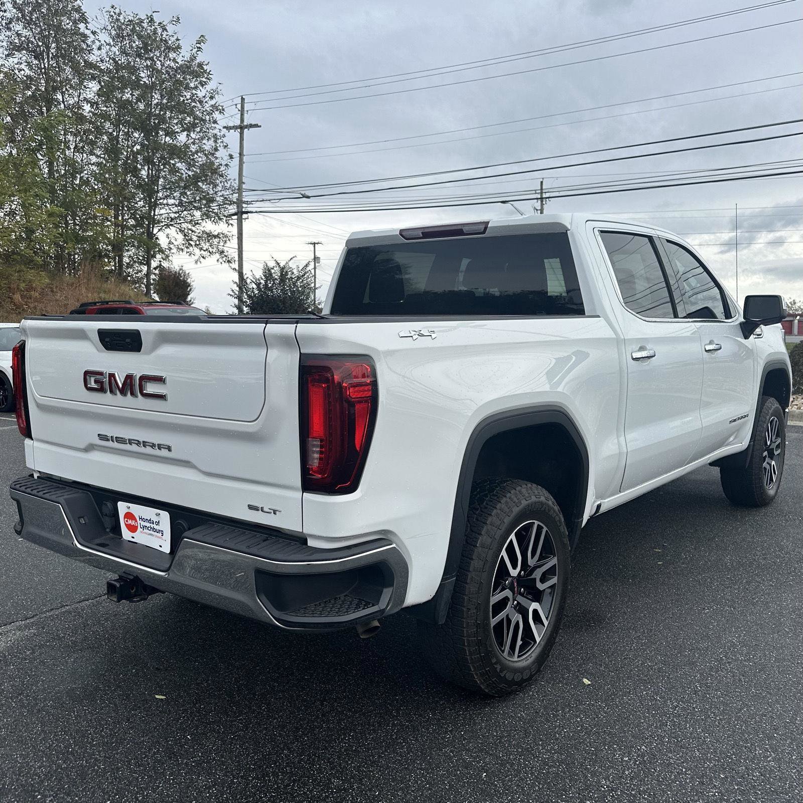 Used 2023 GMC Sierra 1500 SLT w/ SLT Convenience Package image 5