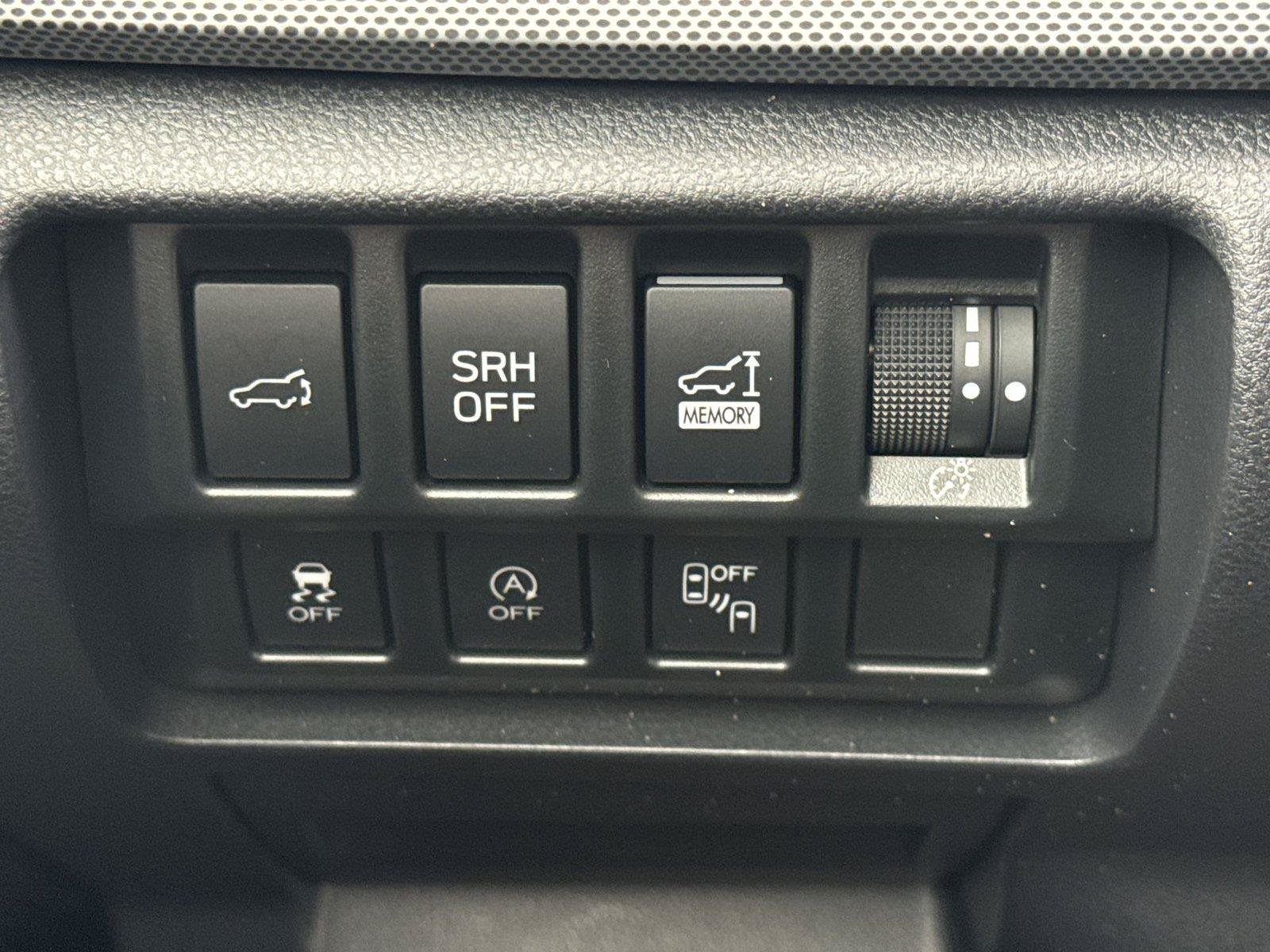Used 2019 Subaru Forester Limited w/ Popular Package #3 AWD/4WD image 34