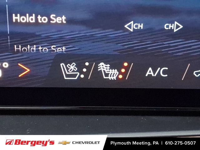 New 2026 Chevrolet Suburban High Country AWD/4WD image 14