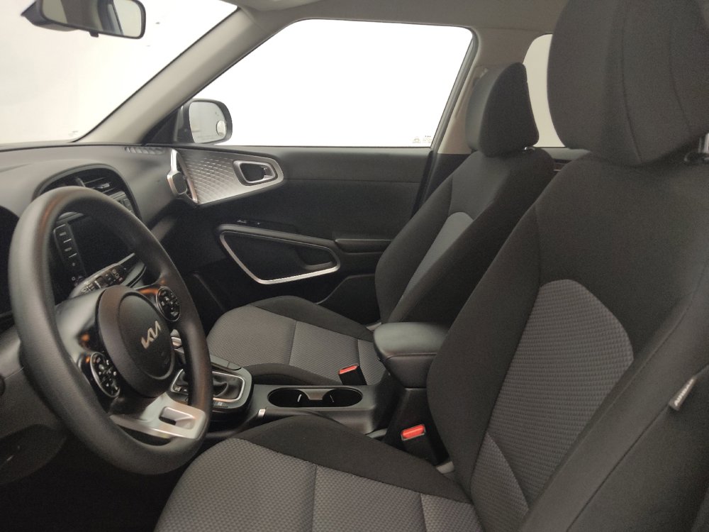 Used 2022 Kia Soul LX w/ Technology Package FWD image 17
