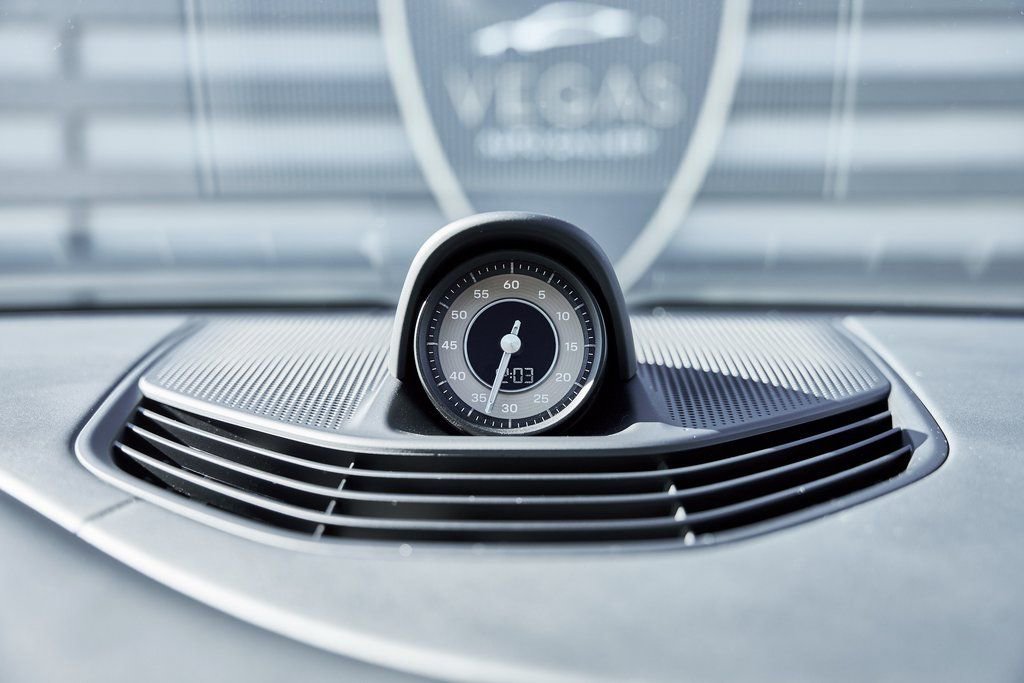 Used 2020 Porsche Taycan Turbo S image 74