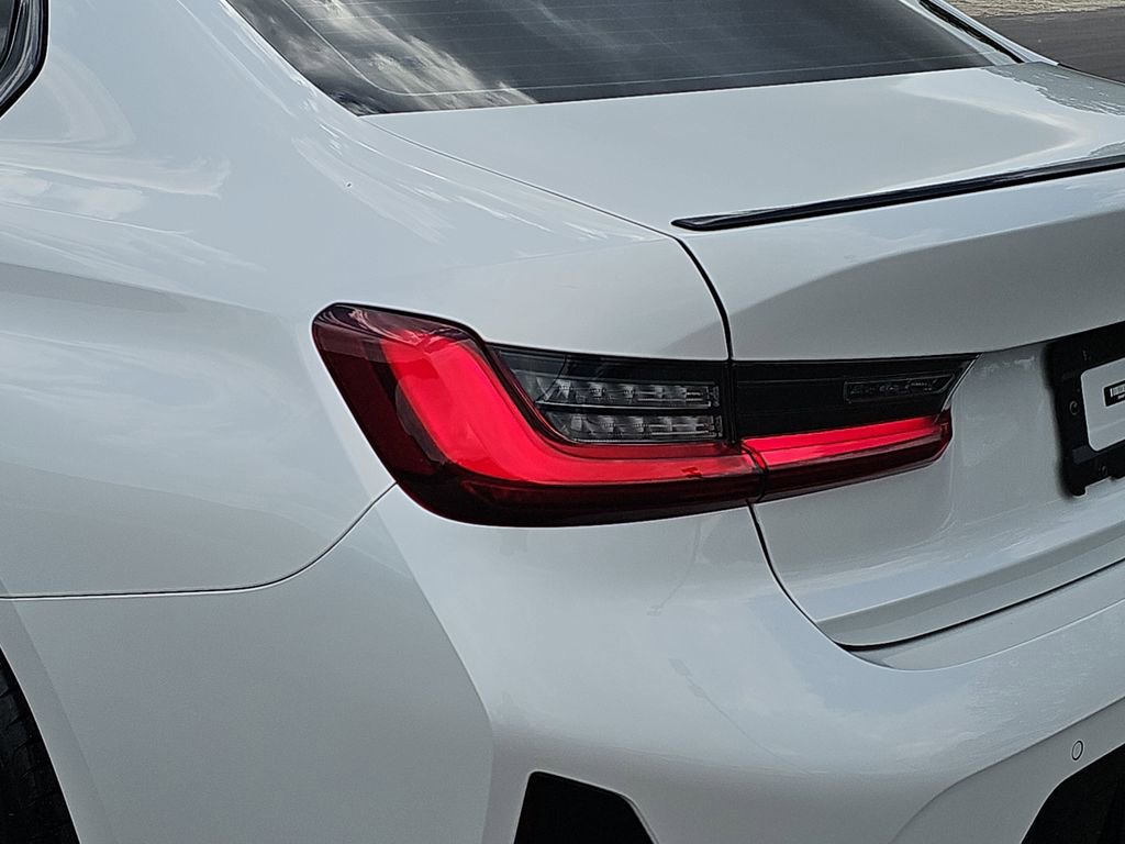 Used 2023 BMW M340i w/ Premium Package image 38