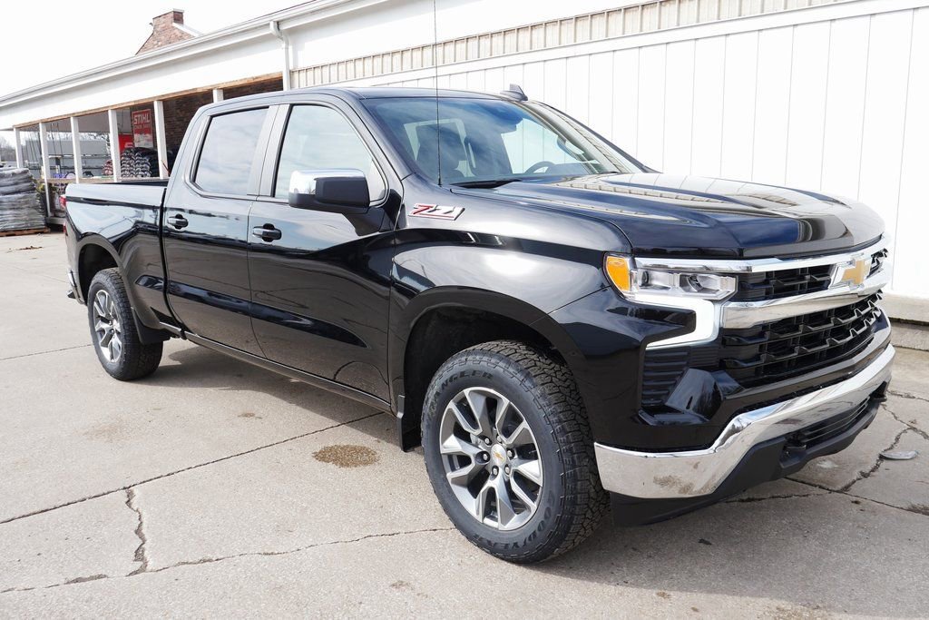 New 2026 Chevrolet Silverado 1500 LT w/ Z71 Off-Road Package image 2