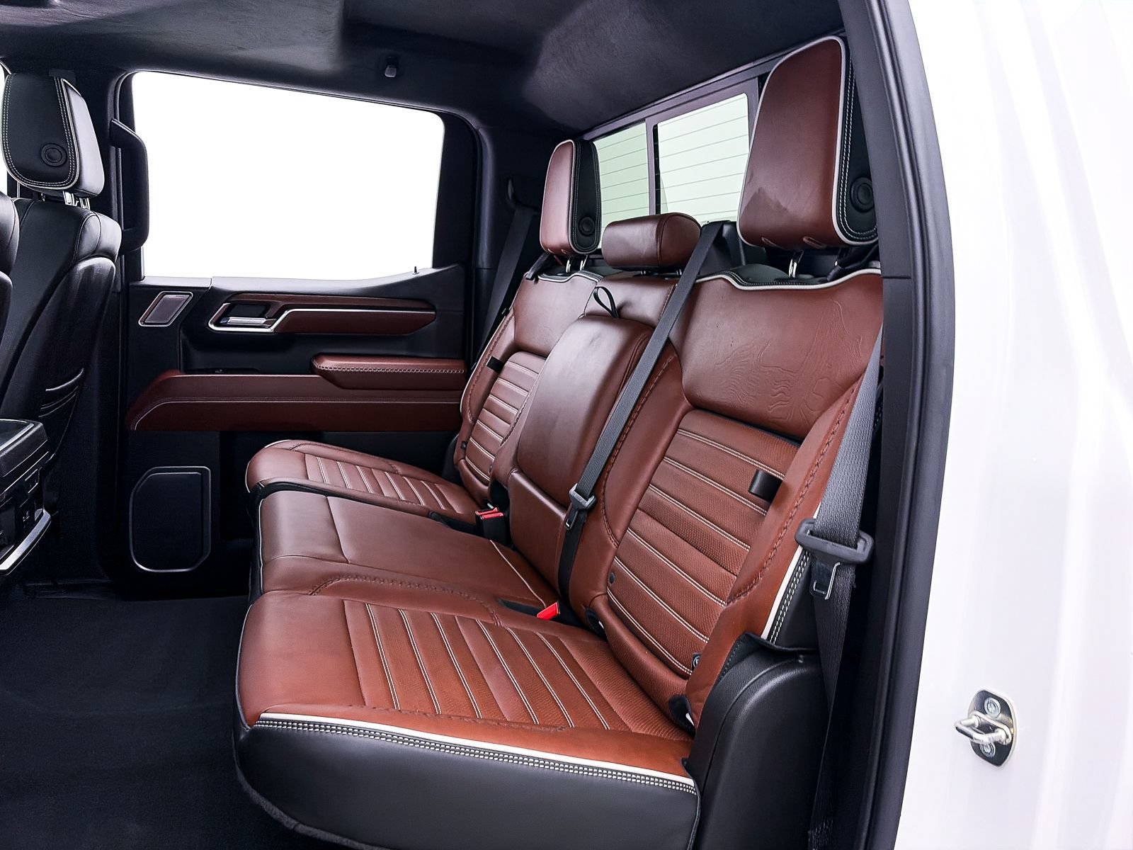 Used 2023 GMC Sierra 1500 Denali Ultimate AWD/4WD image 41