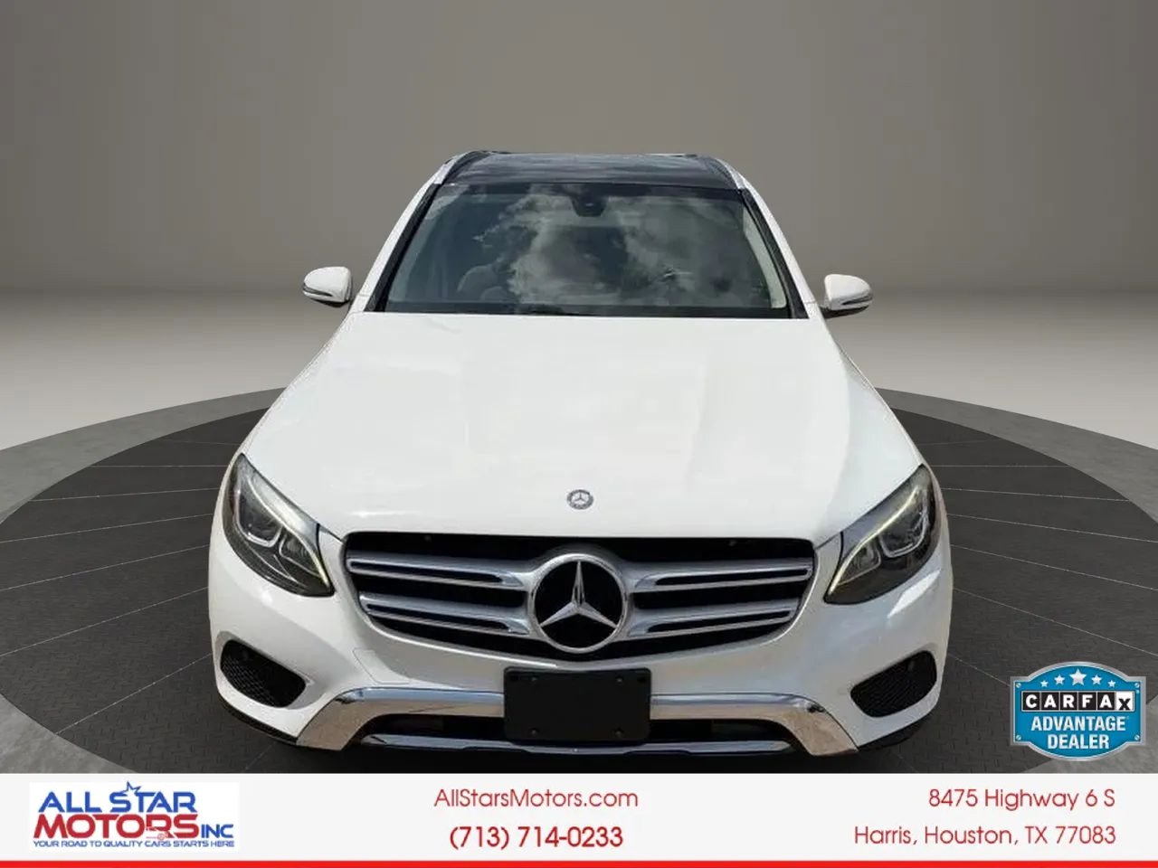 Used 2017 Mercedes-Benz GLC 300 image 2