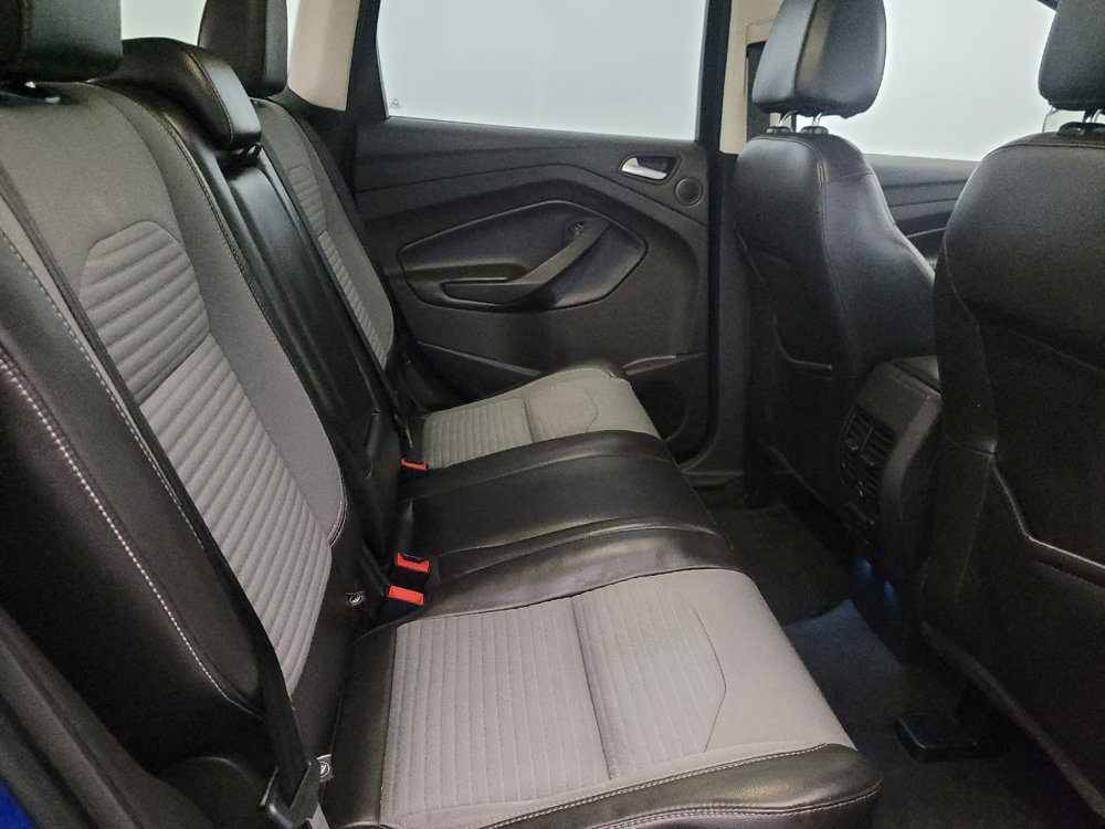 Used 2017 Ford Escape Titanium image 19