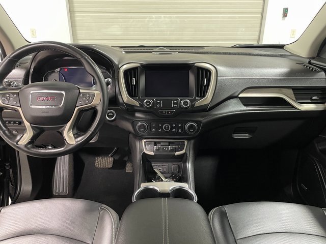 Used 2023 GMC Terrain Denali image 13