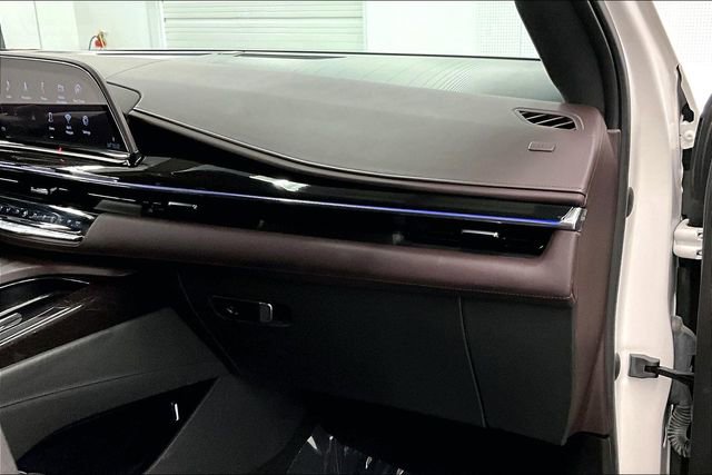 Used 2022 Cadillac Escalade ESV Sport Platinum image 17