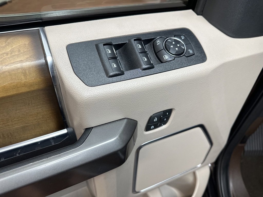 Used 2020 Ford F150 Limited w/ Trailer Tow Package image 22