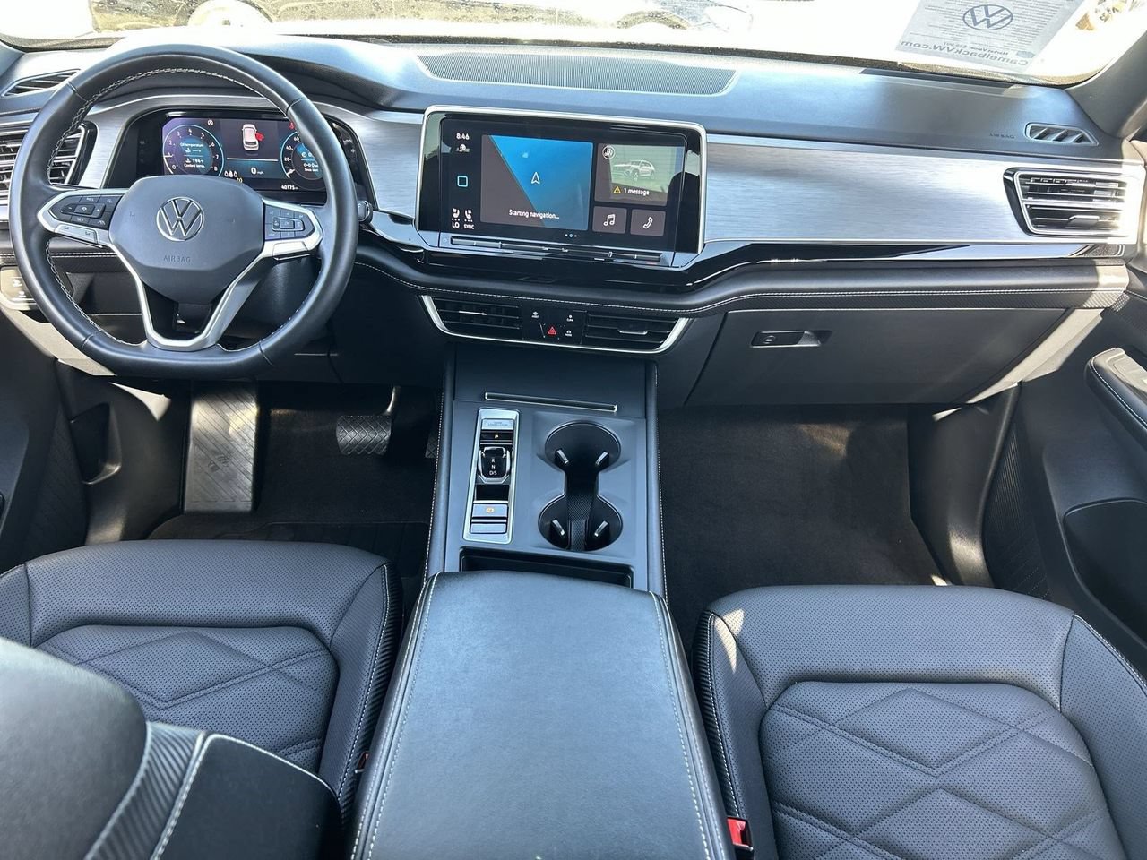 Used 2024 Volkswagen Atlas Cross Sport SE FWD image 12