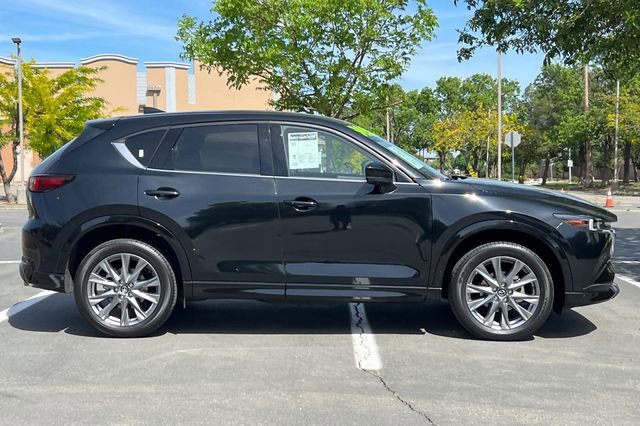 Certified 2025 MAZDA CX-5 AWD 2.5 S w/ Premium Plus Pkg image 3