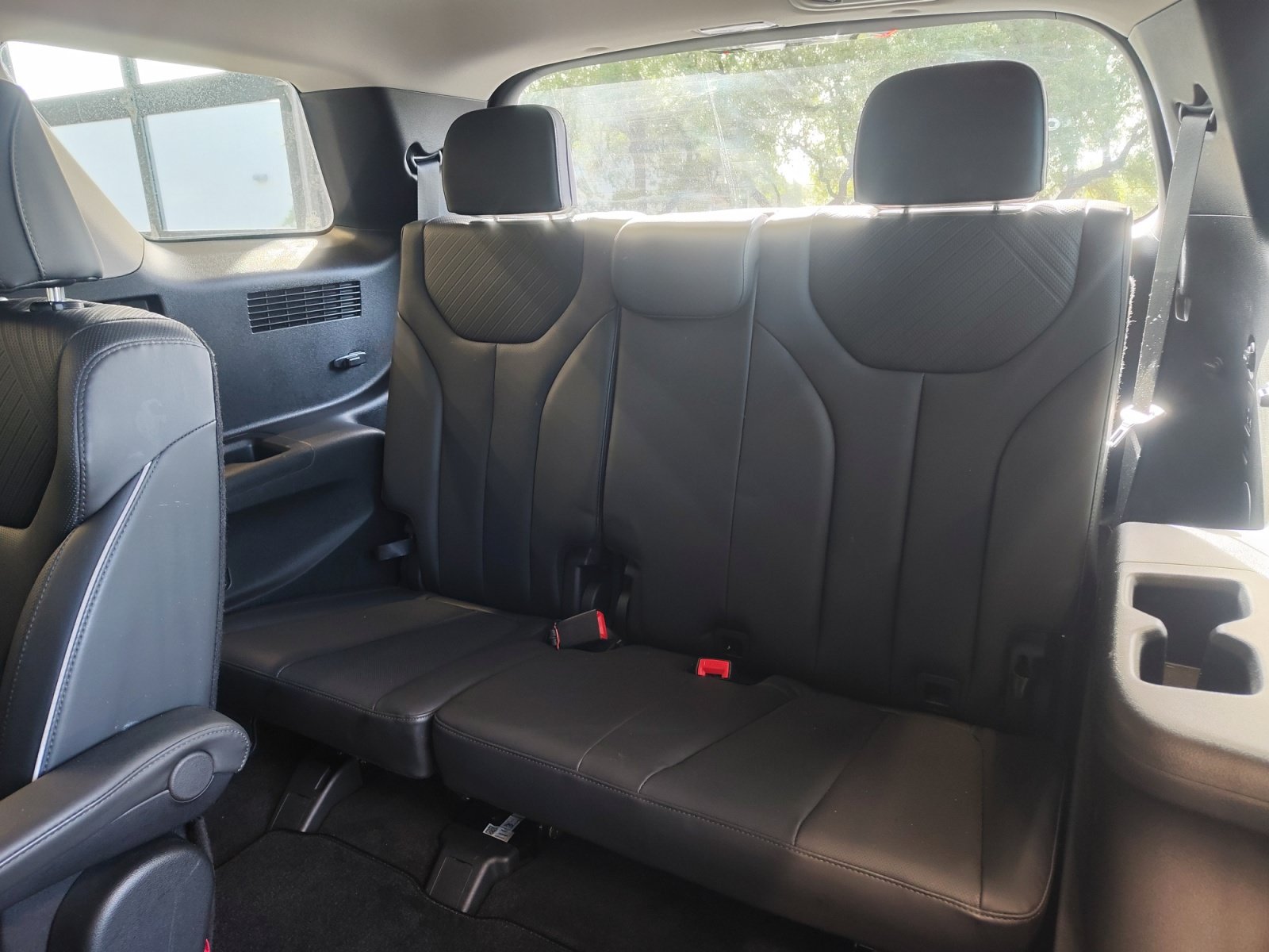 Used 2024 Hyundai Palisade SEL FWD image 26