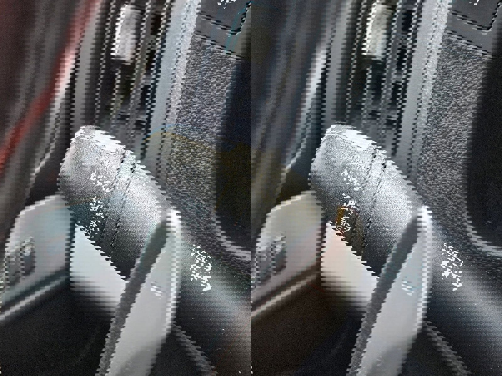 Used 2013 INFINITI G37 IPL image 15