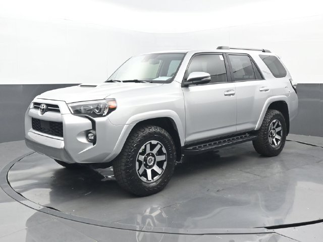 Used 2024 Toyota 4Runner TRD Off-Road Premium w/ Moonroof Package AWD/4WD image 24