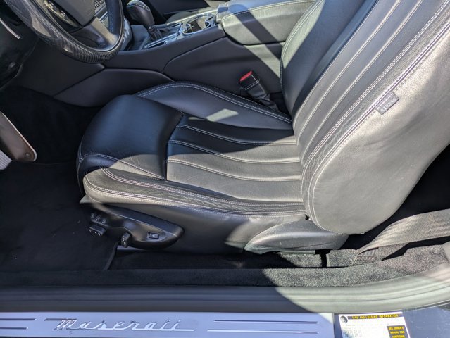 Used 2011 Maserati GranTurismo S image 12