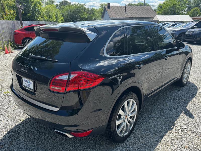 Used 2014 Porsche Cayenne AWD/4WD image 10