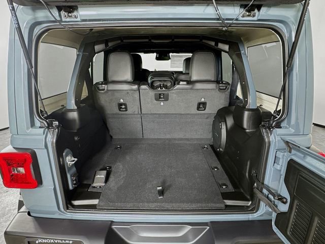 New 2026 Jeep Wrangler Unlimited Rubicon AWD/4WD image 30