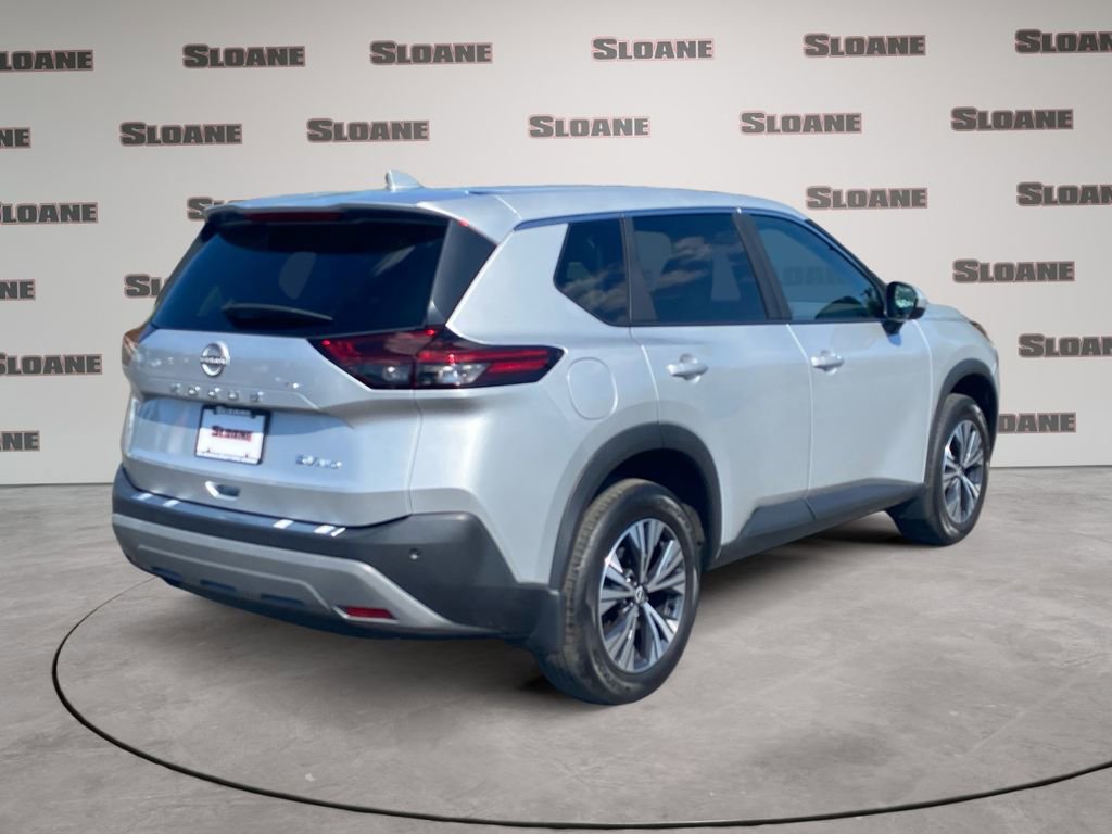 Used 2023 Nissan Rogue SV AWD/4WD image 5
