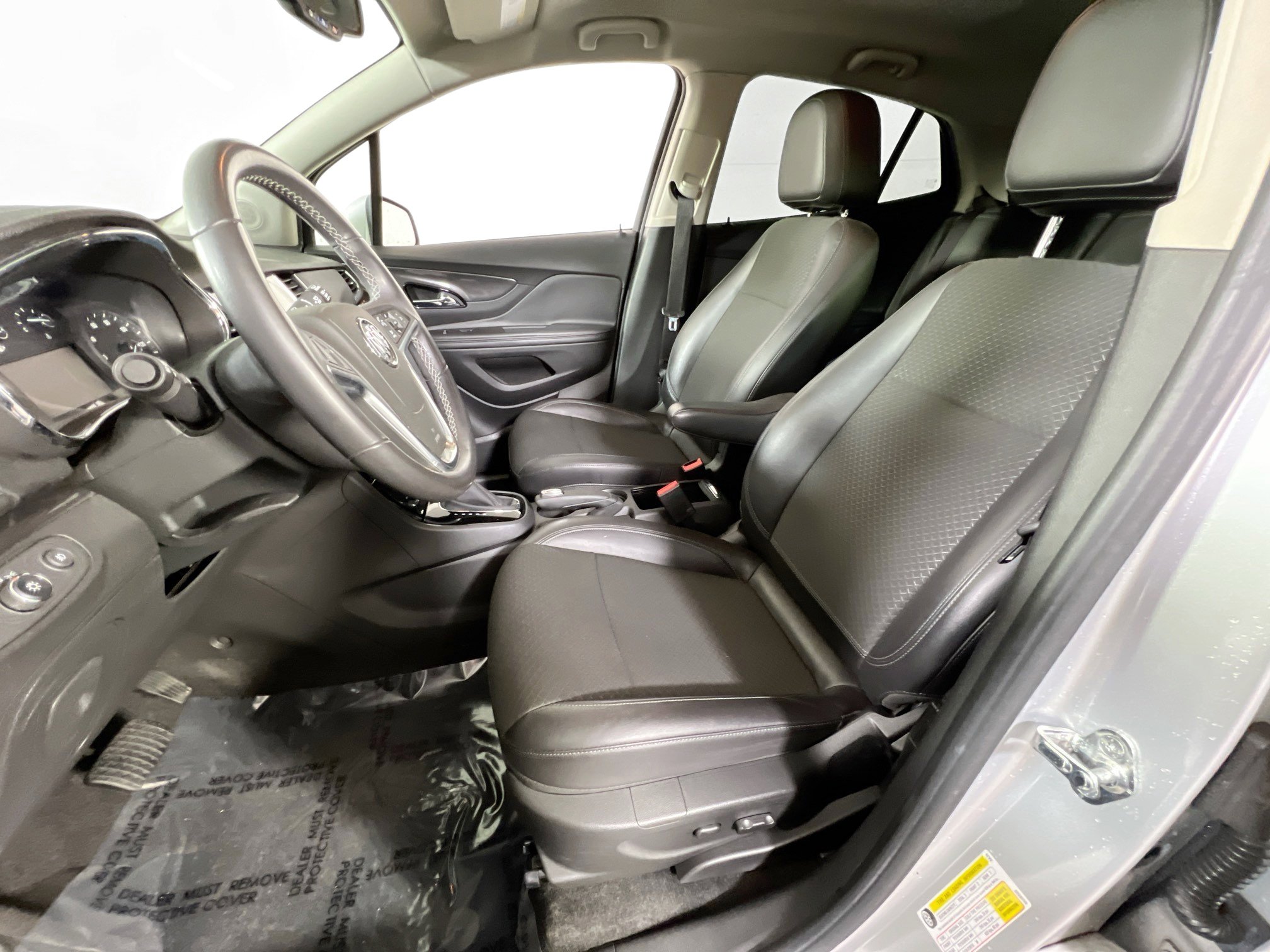 Used 2018 Buick Encore Sport Touring FWD image 20