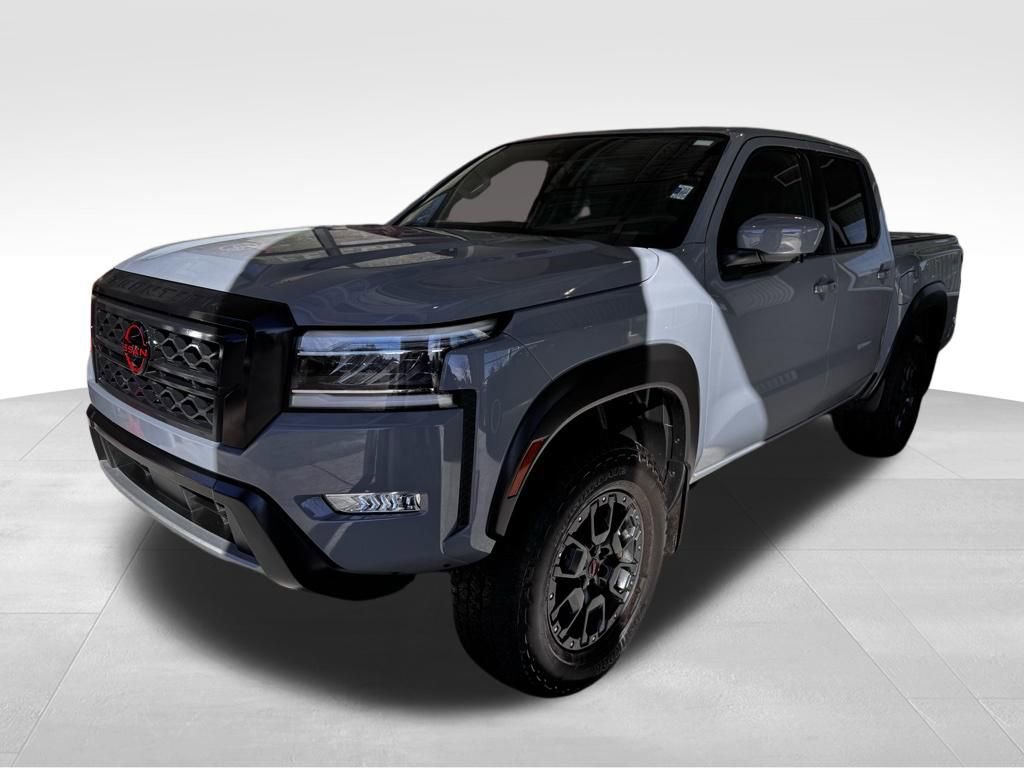 Used 2024 Nissan Frontier PRO-4X w/ Pro Premium Package image 3