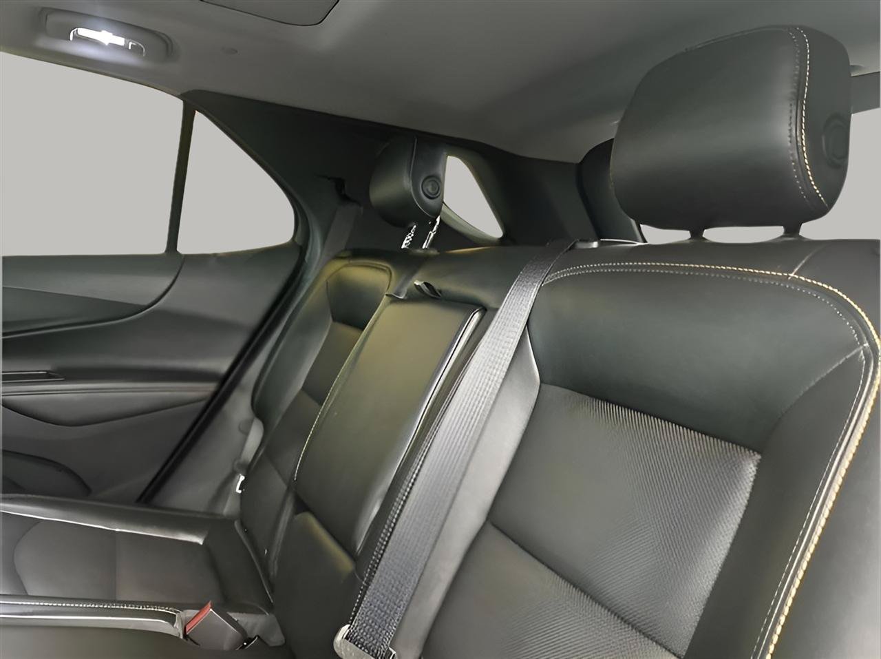 Used 2020 Chevrolet Equinox Premier AWD/4WD image 10