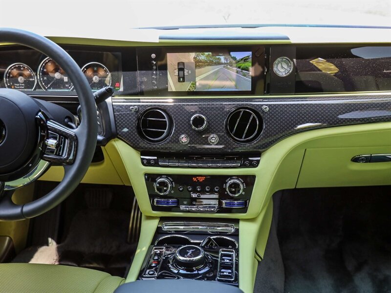Used 2024 Rolls-Royce Ghost Black Badge AWD/4WD image 32