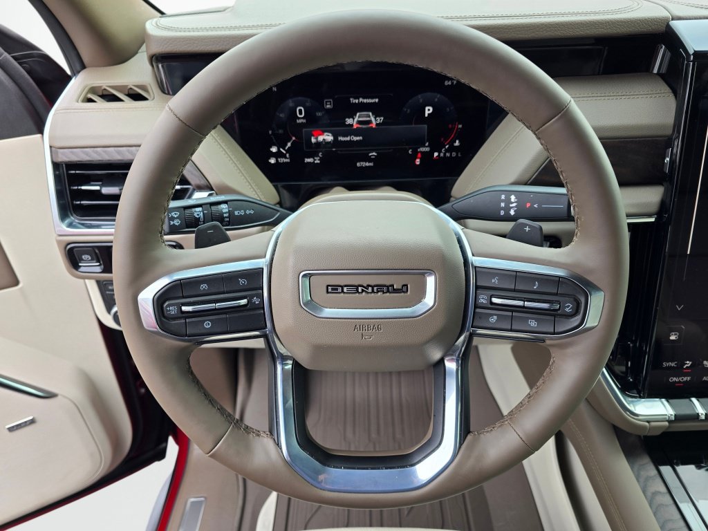 Used 2026 GMC Yukon XL Denali AWD/4WD image 14