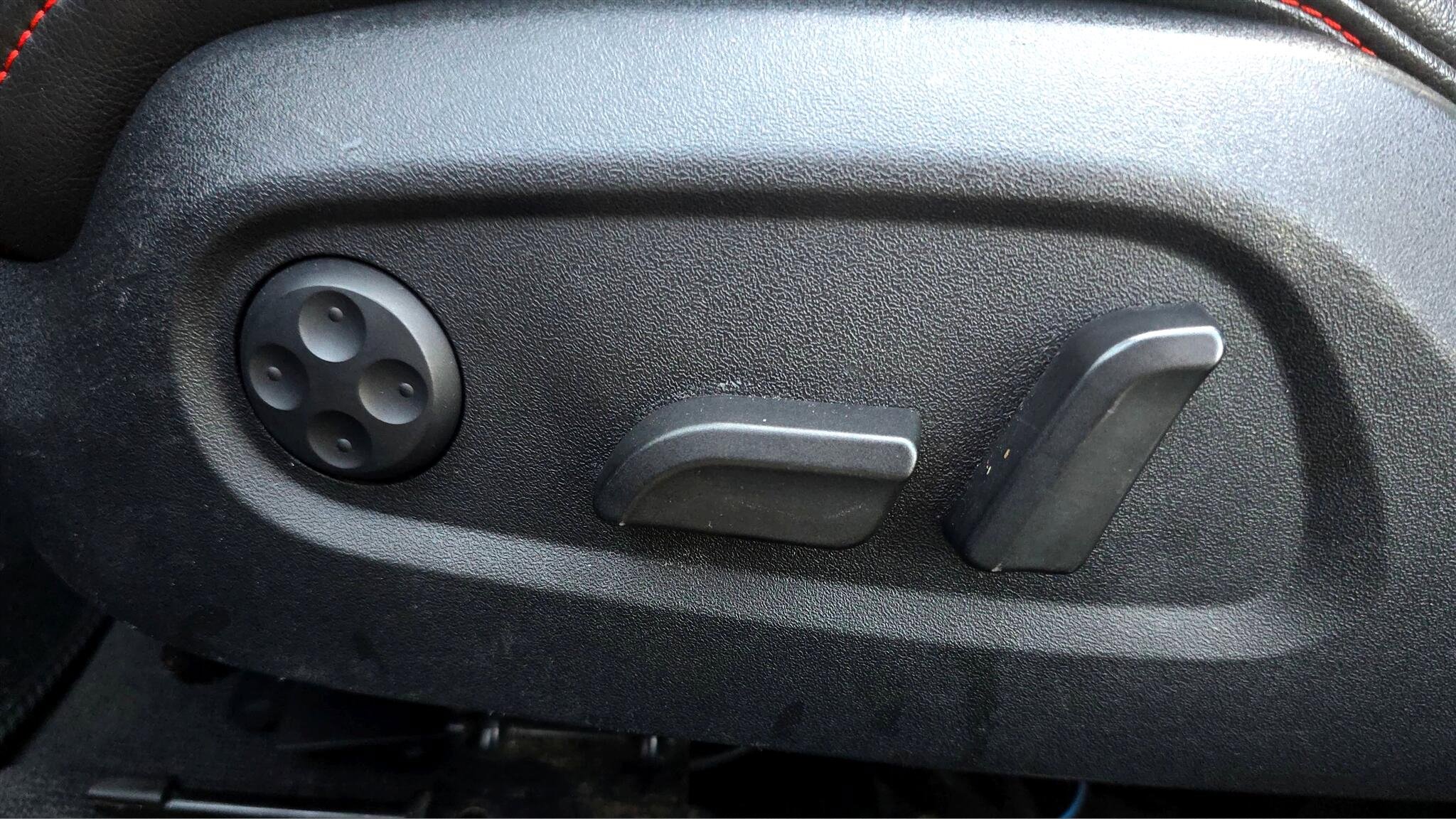 Used 2014 Audi TT 2.0T w/ Fine Nappa Leather Package image 21