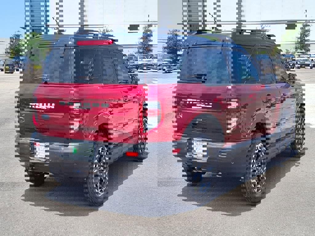 New 2025 Ford Bronco Sport Outer Banks w/ Outer Banks Tech Package+ image 4