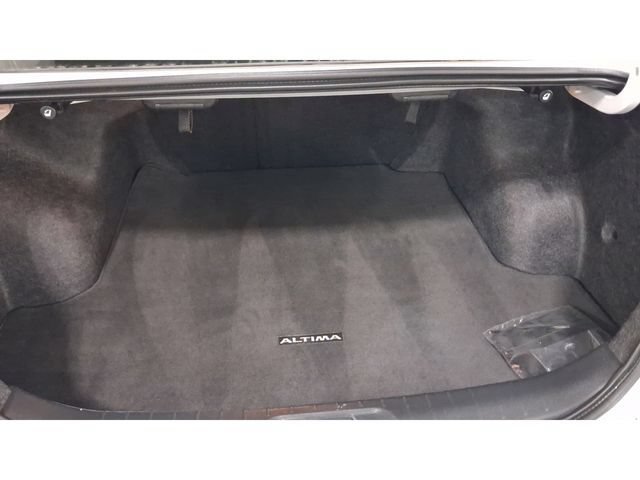 Used 2025 Nissan Altima 2.5 SV FWD image 19