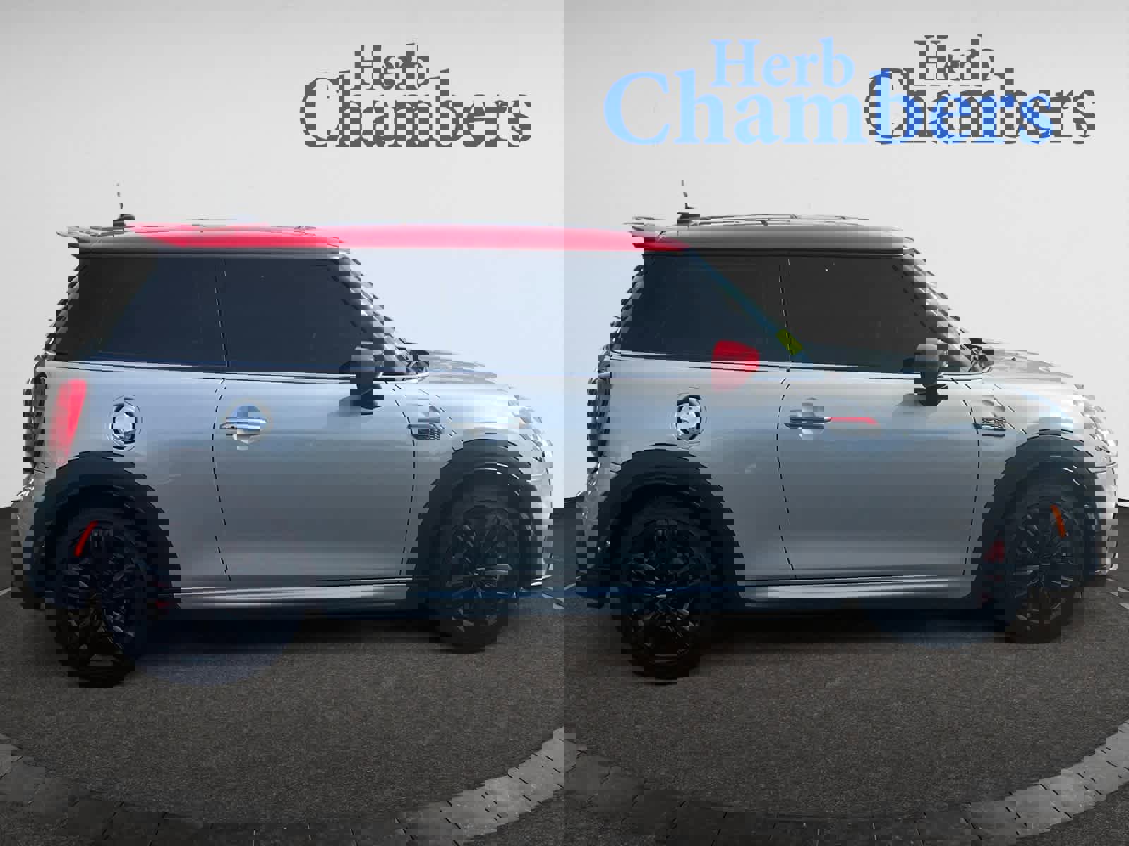 Used 2024 MINI Cooper John Cooper Works w/ Signature Upholstery Package image 9