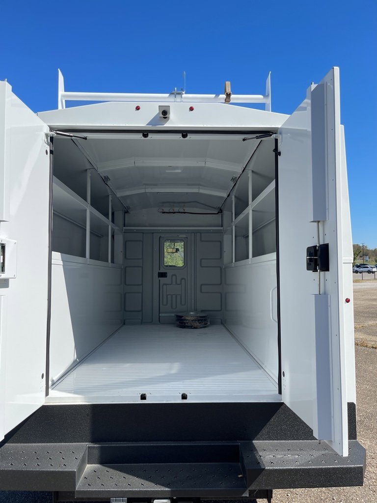 New 2025 Ford E-350 and Econoline 350 Super Duty w/ Power Equipment Group image 15