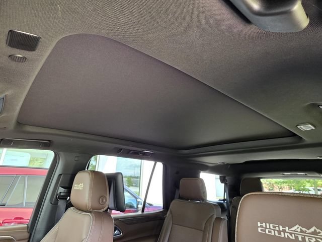 Used 2021 Chevrolet Tahoe High Country RWD image 9