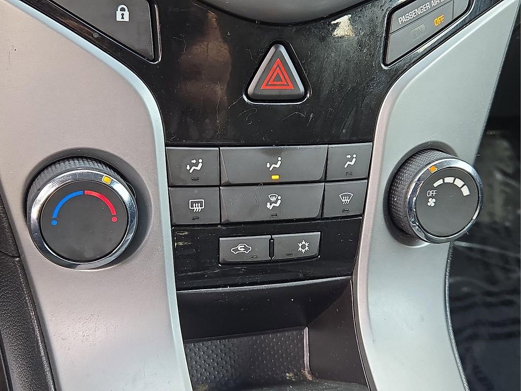 Used 2012 Chevrolet Cruze LT image 19