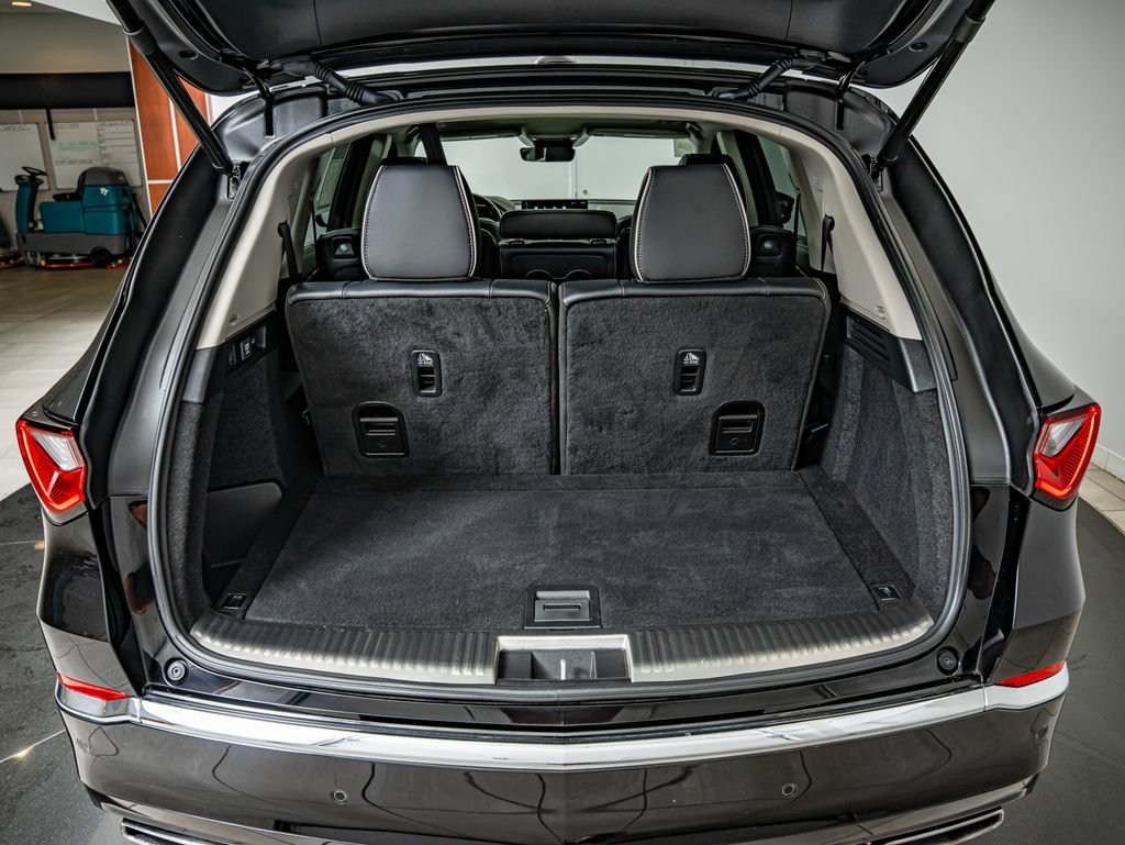 Certified 2025 Acura MDX w/ Advance Package AWD/4WD image 44