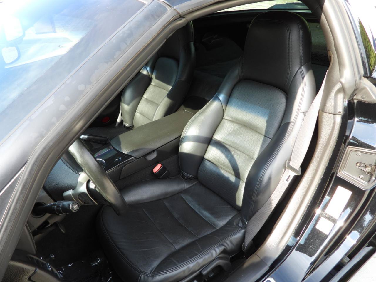 Used 2011 Chevrolet Corvette w/ 3LT w/ Preferred Equipment Group RWD image 57