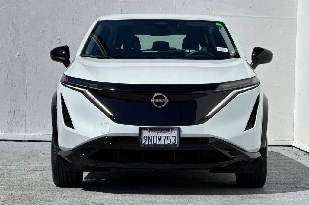 Used 2024 Nissan Ariya AWD image 8