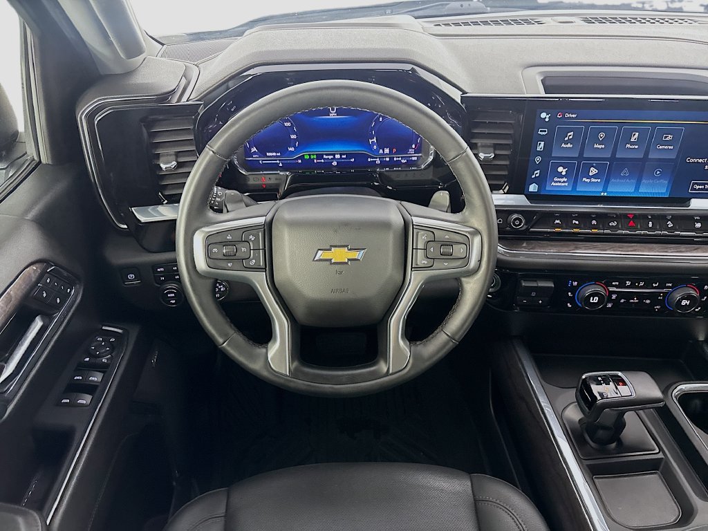Used 2024 Chevrolet Silverado 1500 LTZ AWD/4WD image 23